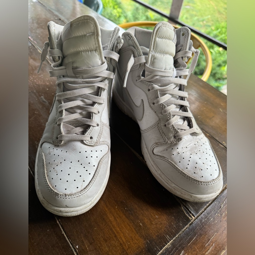 Nike AF 1 Hightop Triple White ‘07 Men’s 7 Great Preloved Condition